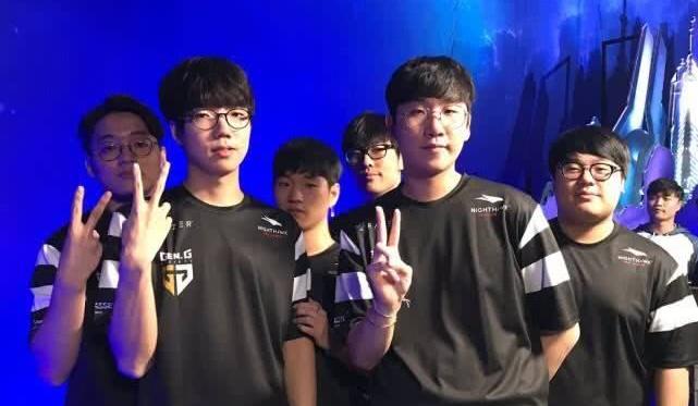 禁区内的耶 禁区内的耶