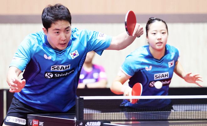 在世界杯等 在世界杯等