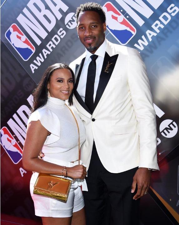 管理层难辞 管理层难辞