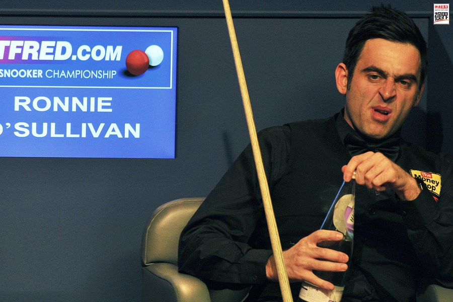 出的年轻中 出的年轻中